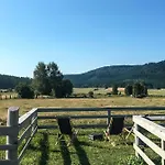 Siedem Lanow Farm stay Radkow