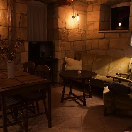 مزرعة للإقامة Siedem Lanow